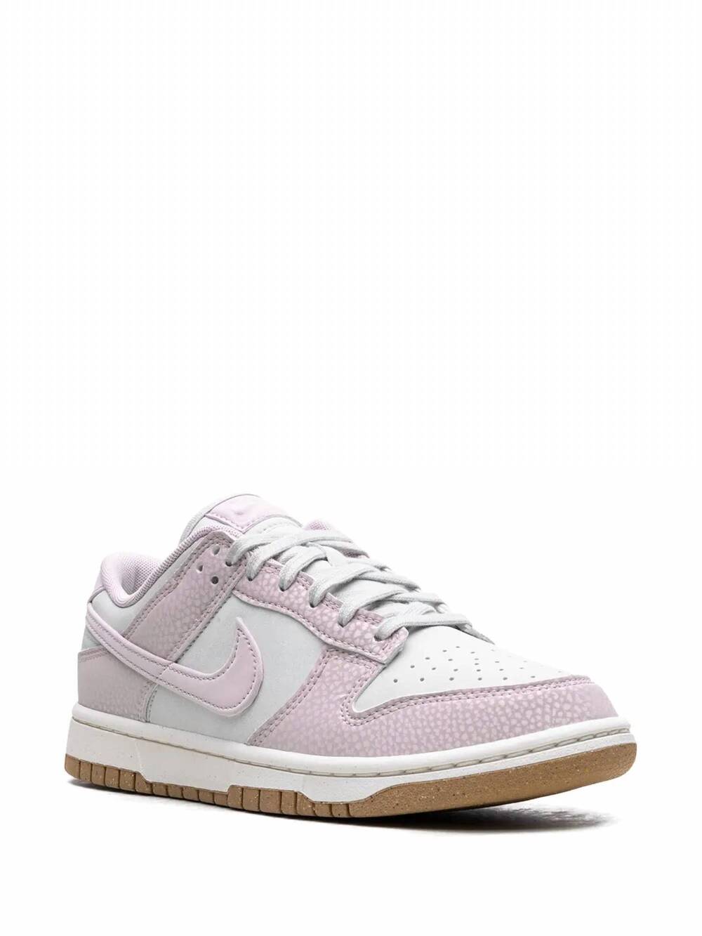 NEW NIKE women's dunk low sneakers in platinum violet - Picture 3 of 7